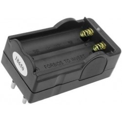 Cargador 2 bahías para 18650 : Opciones - Tipo UE