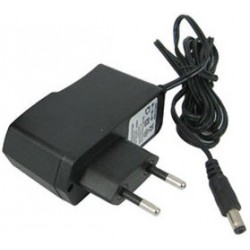 Cargador de baterías de enchufe para LiPo o Litio 3.7 y 7.4v